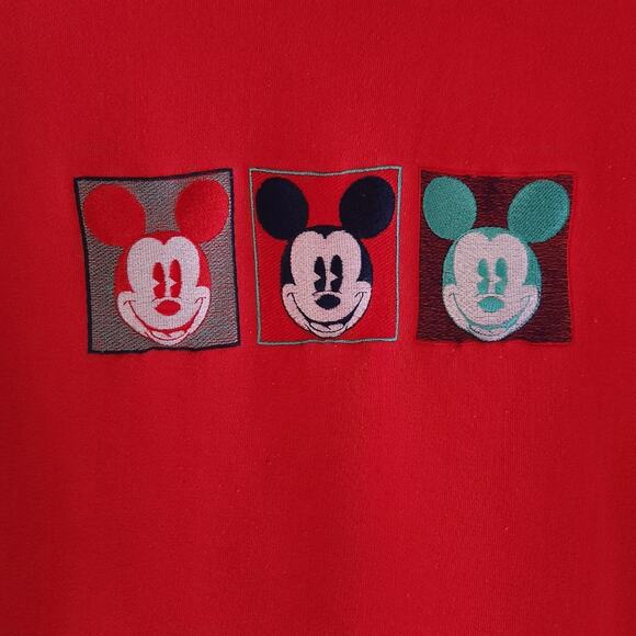 RARE Disney 90s Vintage Embroidery Sweatshirt Medium Men Red Blue Mickey Mouse - Picture 4 of 4